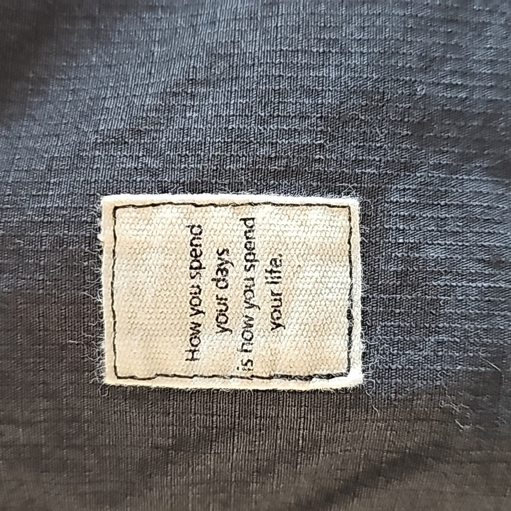 NWT Vuori Ripstop Jacket in Charcoal - Picture 9 of 12